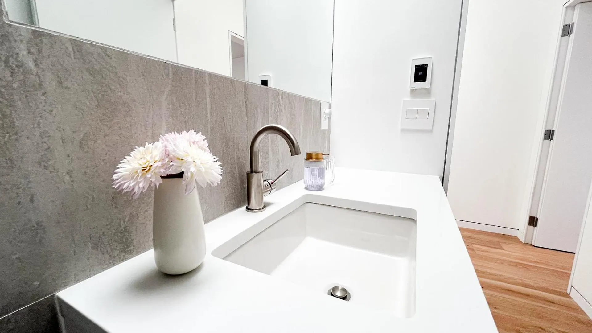 Modern, Charming, Spacious 3-Bedroom Retreat In Brooklyn With Rem-Casa نيو يورك