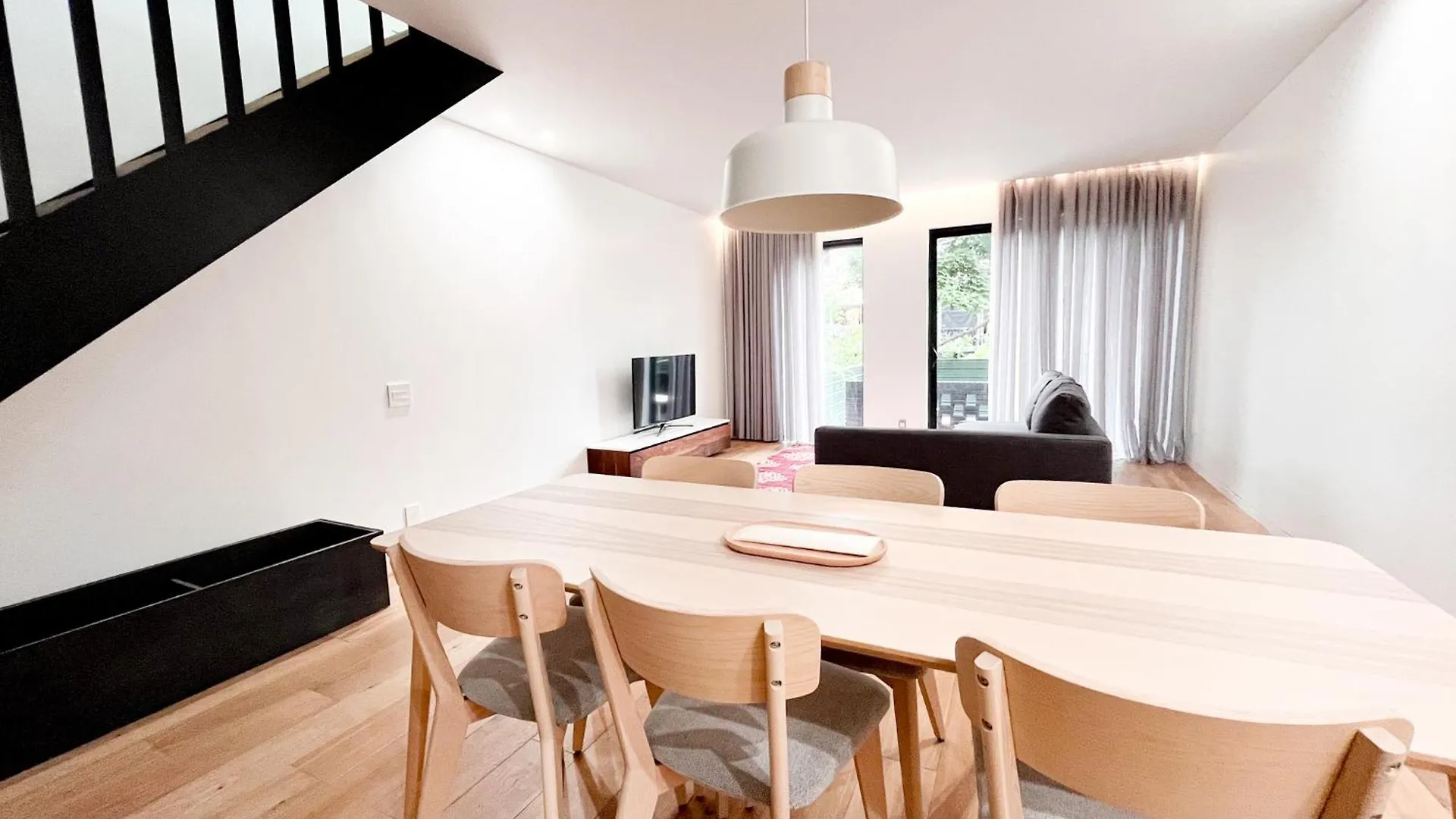 Modern, Charming, Spacious 3-Bedroom Retreat In Brooklyn With Rem-Casa نيو يورك