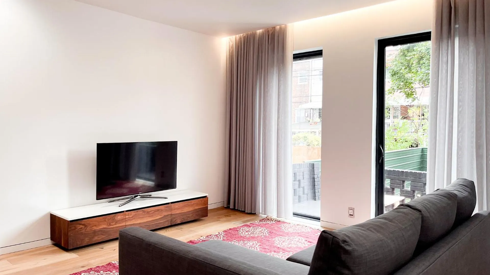 شقة Modern, Charming, Spacious 3-Bedroom Retreat In Brooklyn With Rem-Casa نيو يورك