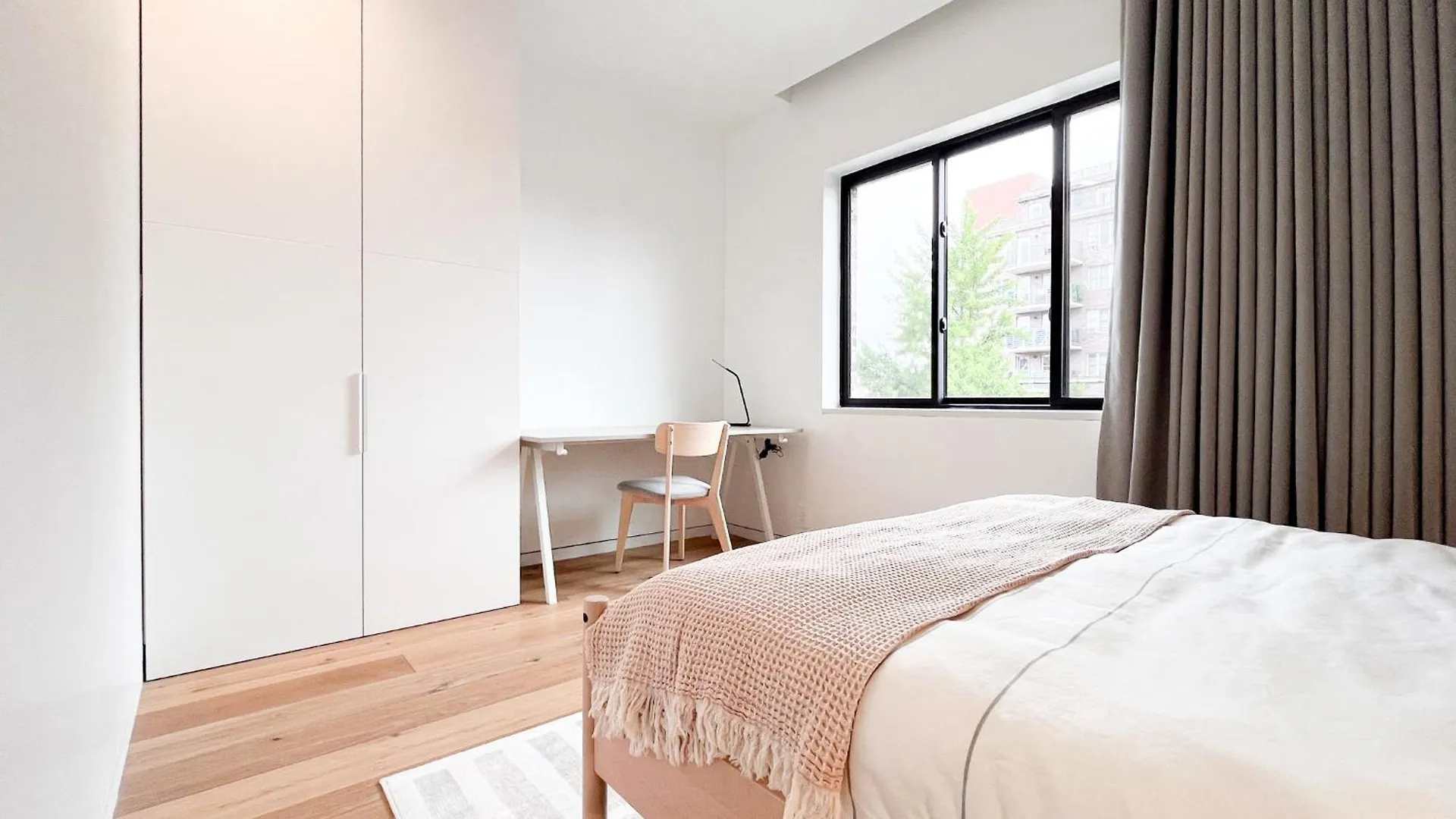 Modern, Charming, Spacious 3-Bedroom Retreat In Brooklyn With Rem-Casa نيو يورك شقة