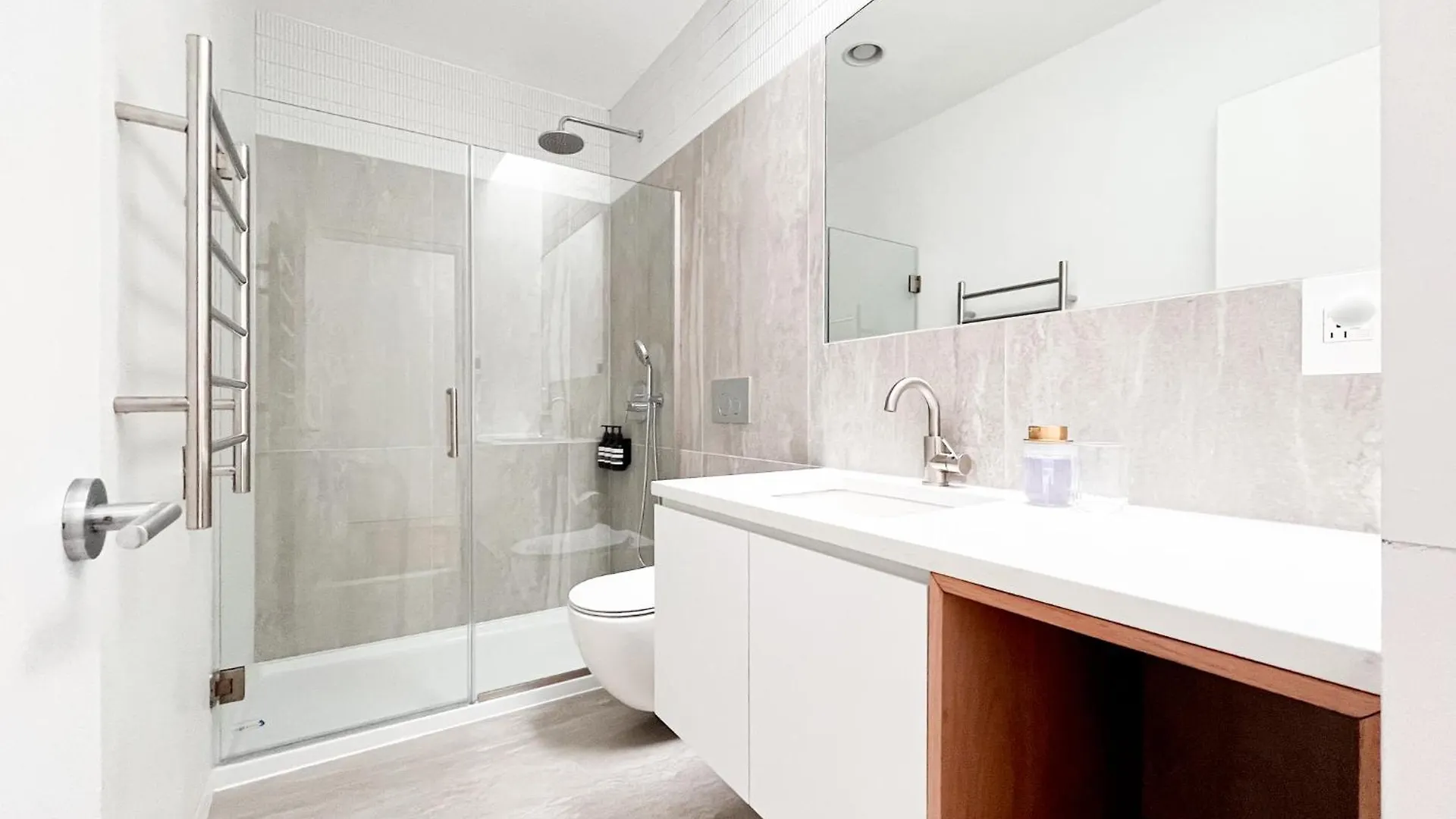 شقة Modern, Charming, Spacious 3-Bedroom Retreat In Brooklyn With Rem-Casa نيو يورك الولايات المتحدة الأمريكية